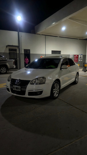 Volkswagen Vento 2.5 Luxury 170cv