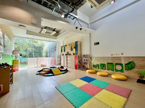 Gran Local Comercial En Venta Y Arriendo En Los Trapenses.