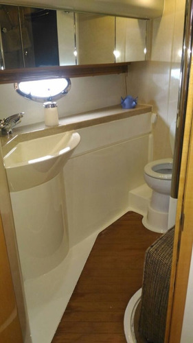 Fairline 55, Ano 2000 Toda Reformada - Marina Atlântica
