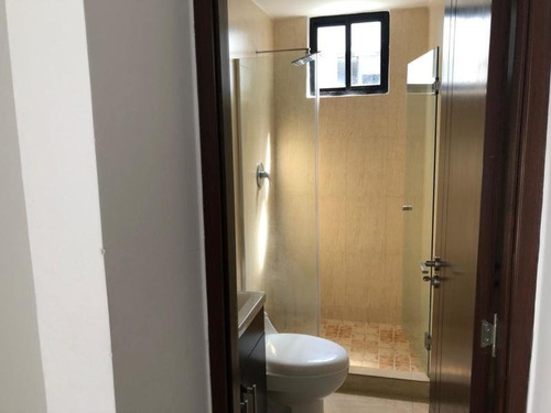 Imagen 8 de 13 de Venta De Apartamento En Ph Terrazas Del Rey 20-8034
