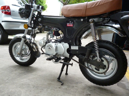 Corven Dx 70 2017 Con 2200 Km Impecable, Nueva!