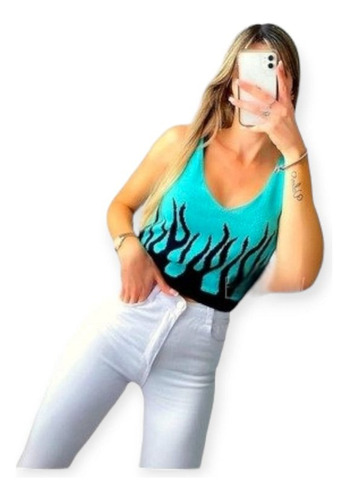 Remera Musculosa De Hilo Detalle Fuego Llamas Dama