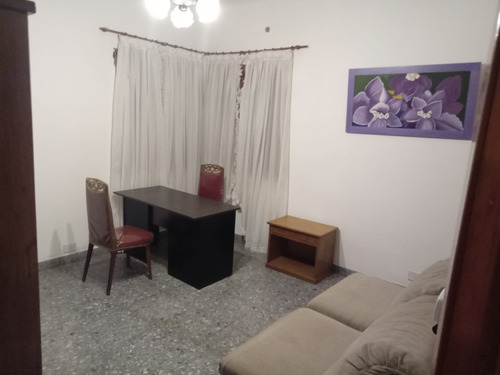 Alquiler De Consultorios Y Oficinas A 3 Cuadras De La Estación De Banfield