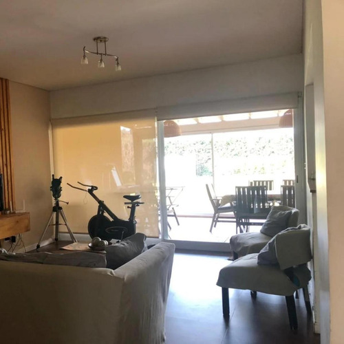 Casa En Venta - 2 Dormitorios 2 Baños - Baradero