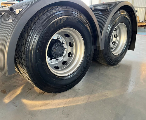 Imagem 12 de 12 de Volvo Fh 440 6x2 2011