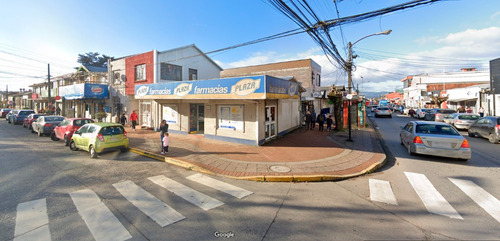 Local Frente A Plaza De Armas De Arauco 82.79 M2