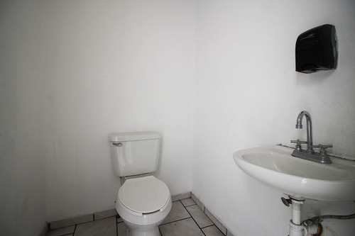 Imagen 6 de 15 de Local Comercial En Renta, Morelia, Michoacán De Ocampo