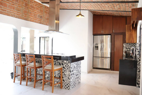 Venta Residencia Trapiche Colima