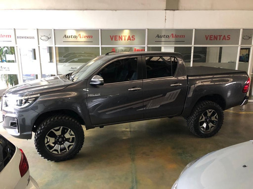 Toyota Hilux 2.8 Cd Srx 177cv 4x2