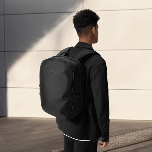 Mochila Tomtoc 20lt Para Notebook 15.6'' Diseño Minimalista Color Negro Diseño De La Tela Liso