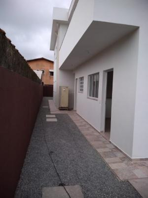Imagem 4 de 13 de Casa Sobreposta Em Condomínio No Bairro Cibratel 2