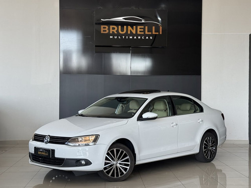 Volkswagen Jetta JETTA Highline 2.0 TSI 16V 4p Tiptronic