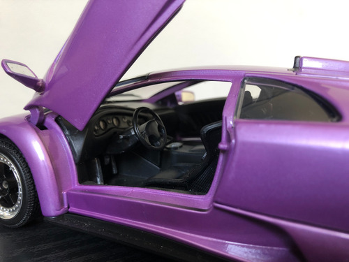 Lamborghini Diablo Gt Jota 1:18 Motormax Violeta (Usado)