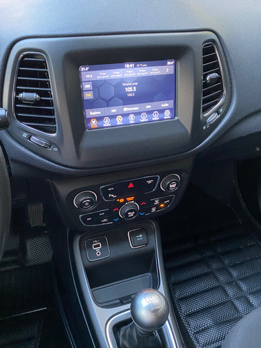 Jeep Compass 2.4 Sport