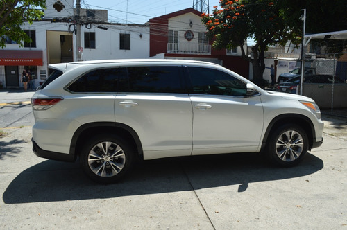 Imagen 9 de 15 de Toyota Highlander Xle 2015