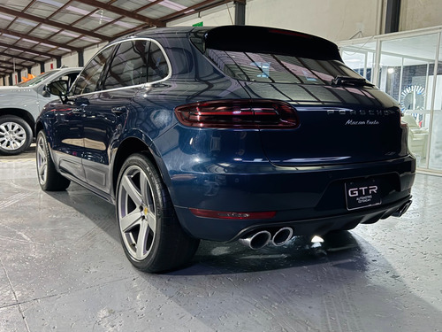 Porsche Macan Turbo 2015