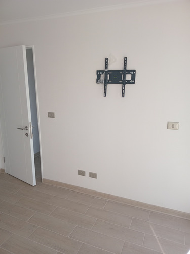 2d+2b(1230), La Cisterna *