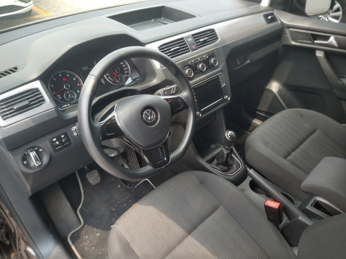 Imagen 9 de 13 de Volkswagen Caddy 2020 1.6 Pasajeros Mt