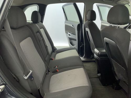 Chevrolet Captiva 2.4 Sport 182 hp