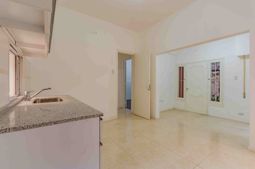 Imagen 11 de 18 de Venta Depto Pasillo Dos Dormitorios Patio