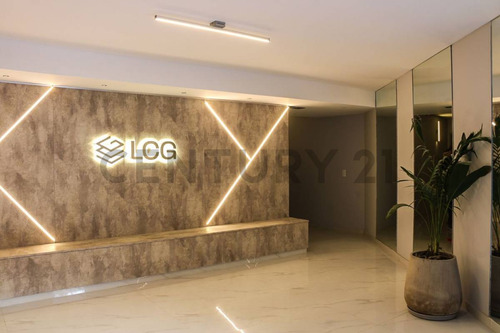 Venta Departamento 1 Dormitorio Con Patio En Centro, Rosario