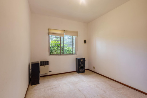 Casa Venta Funes 2 Dormitorios Jardin Miramar Esquina Maistegui