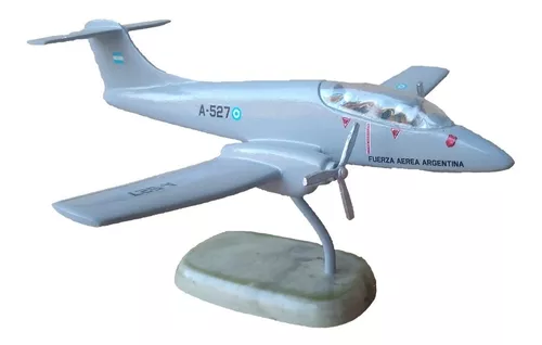 Maqueta Avion De Resina 737 Fuerza Aerea Argentina