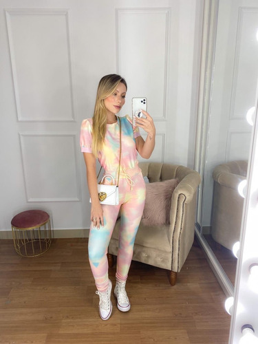 Conjunto Feminino Blusa T-shirt Manga Princesa E Calça