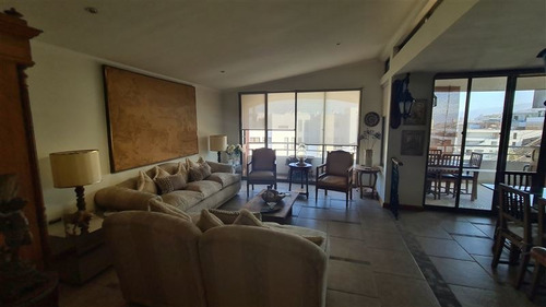 Departamento En Venta De 5 Dorm. En Antofagasta