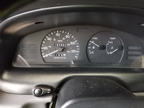 Imagen 8 de 11 de Nissan Sentra B 14 1996 Americana