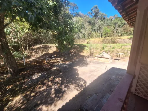 Vendo Sitio Todo Mobiliado Na Área Rural De Rio Acima.