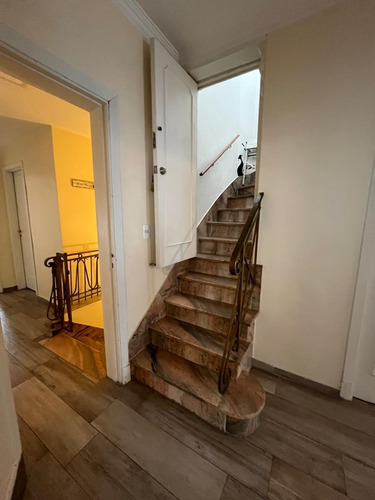 Ph En Venta. 6 Ambientes Al Frente Con Terraza. 317m2 . Apto Credito. Luminoso. Villa Urquiza