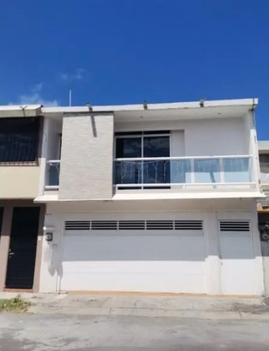 Linda Casa En Venta Santo Domingo, Hacienda Los Portales Veracruz Eo-06 (lvr/rp/390000)