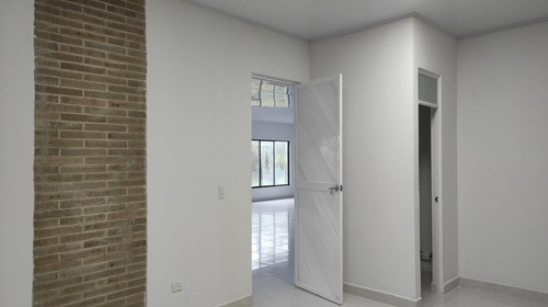 Imagen 13 de 22 de Se Vende Bodega En Cerritos Pereira