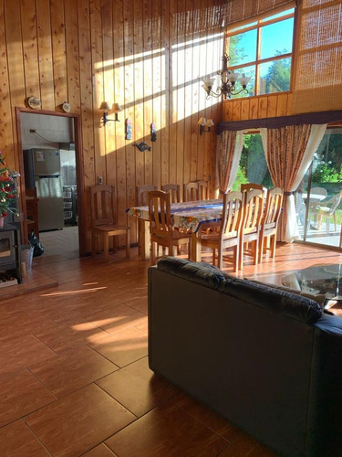 Imagen 4 de 30 de Se Venda Casa 5 Dormitorios Y 4 Baños. Pucón