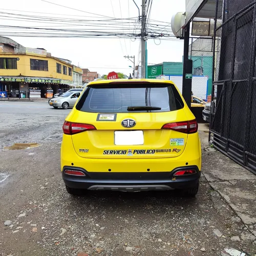 Taxi Faw R7 Modelo 2018
