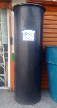 Tanque De Agua Cilindrico Negro Sutanque 580 Lts