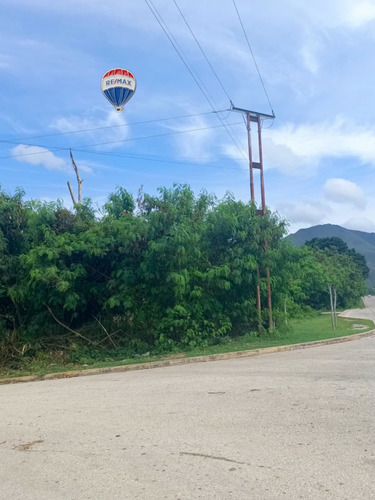 Re/max 2mil Vende, Terreno, Sector Guatamare, Arismendi, Isla De Margarita.
