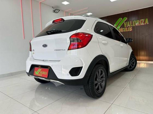 Ford Ka 1.5 TI-VCT FLEX FREESTYLE AUTOMÁTICO
