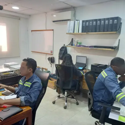 Excelente Propiedad Para Uso Industrial, Logístico, Institucional Y/o Comercial Cod. 62460