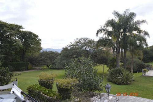 Casa En Venta Villa Allende