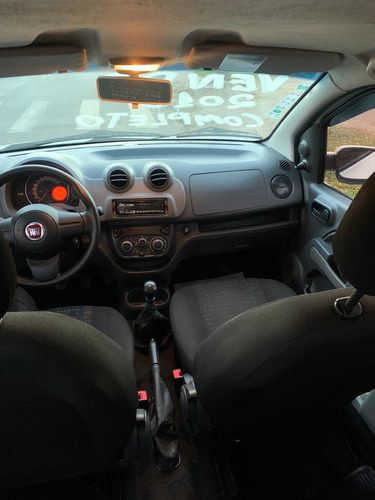 Imagem 8 de 8 de Fiat Uno 2016 1.0 Vivace Flex 3p