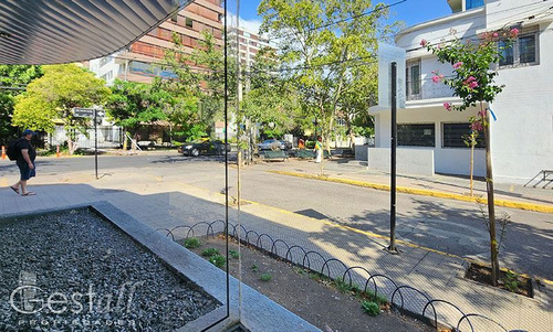 Local Comercial En Arriendo En Providencia