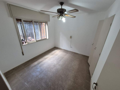 Casa En Venta Damian Garat 3025, Poeta Lugones, Córdoba, Argentina 4 Dormitorios
