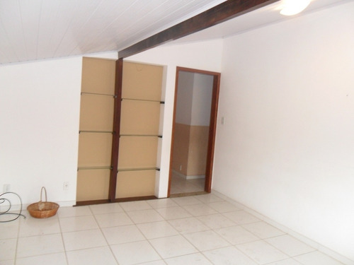 Casa Para Aluguel, 5 Dormitórios, Cavaleiros - Macaé - 678