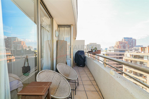 Departamento En Venta De 1 Dorm. En Las Condes