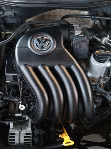 Volkswagen Bora 2.0 Trendline 115cv 2012