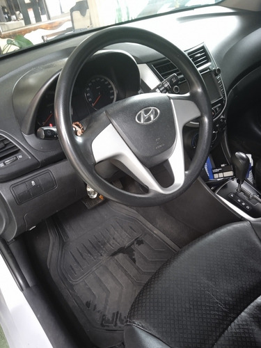 Imagen 6 de 6 de Accent Blue 2014 Accent Blue Td Accent Blue Turbodie