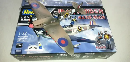 Iron Maiden Avión Aces High Spitfire Mk.v, Revell 1/32