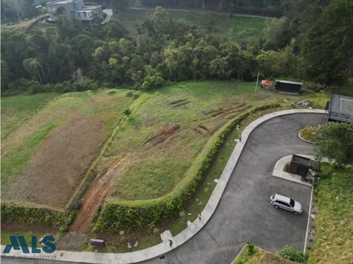 Lotes Totalmente Planos(mls#246161)